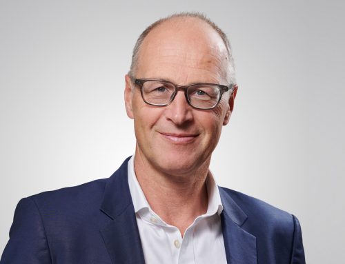 Review: Expert Lecture by Prof. Dr. Henning Windhagen as part of the MHH Patientenuniversität